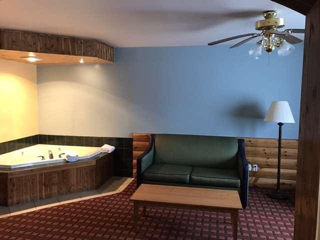 Super 8 By Wyndham Plover Stevens Point Area Room photo